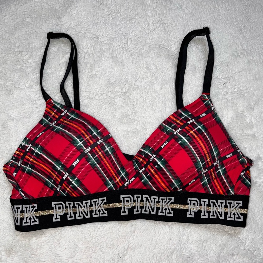 PINK Victoria’s Secret Wear Everywhere Wireless Lightly Lined Red Plaid Bra 32A